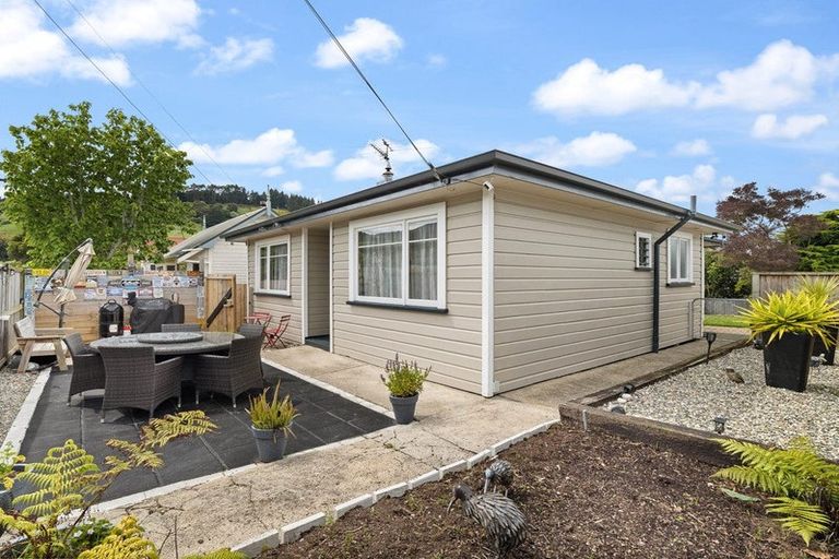 Photo of property in 8 Constant Street, Sawyers Bay, Port Chalmers, 9023