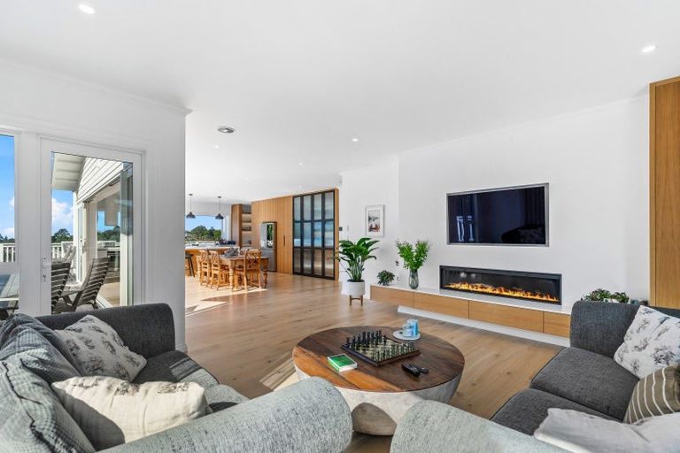 Photo of property in 252 Okura River Road, Long Bay, Albany, 0792