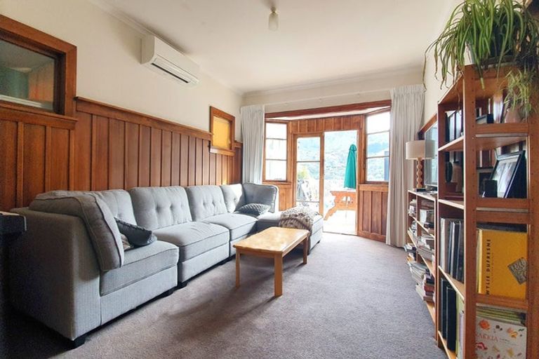 Photo of property in 66 Reserve Terrace, Lyttelton, 8082