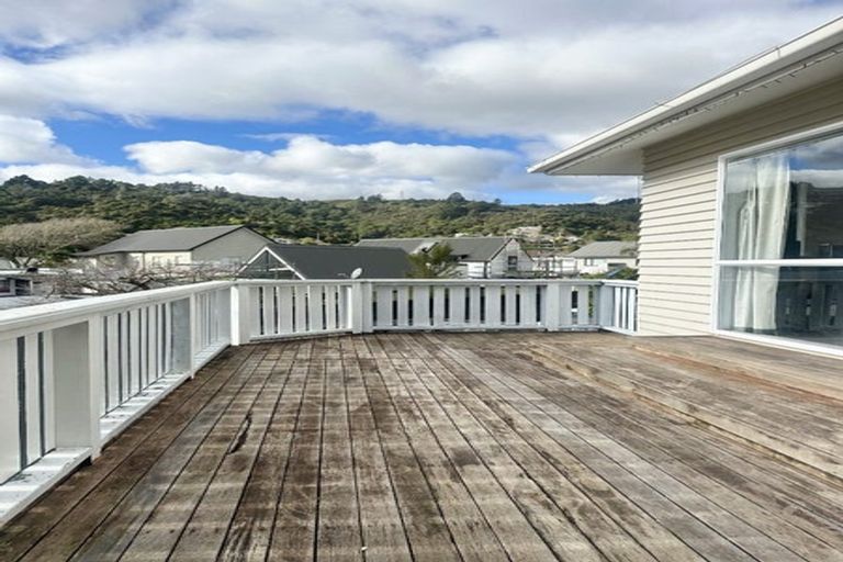 Photo of property in 26 Holborn Drive, Stokes Valley, Lower Hutt, 5019