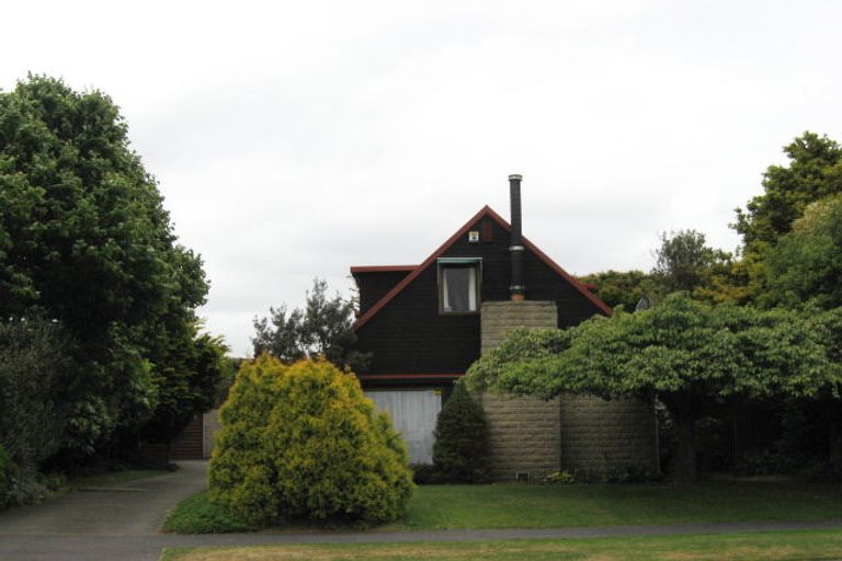 Photo of property in 24 Birkenhead Street, Avonhead, Christchurch, 8042