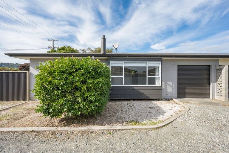 Photo of property in 1/107 Parkers Road, Tahunanui, Nelson, 7011