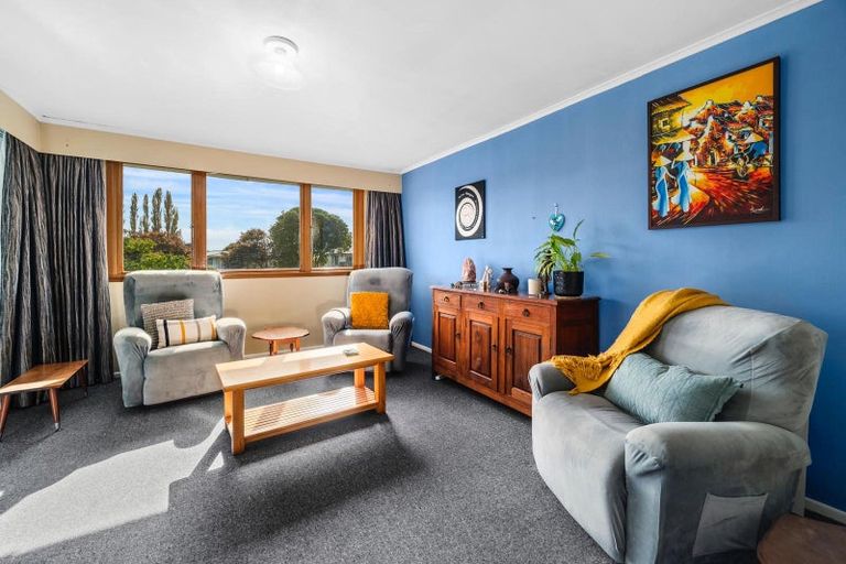 Photo of property in 17 Mckenzie Road, Owhata, Rotorua, 3010