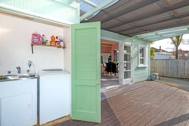 Photo of property in 16 Rutene Road, Kaiti, Gisborne, 4010