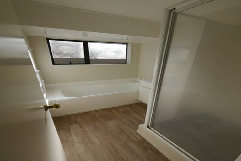 Photo of property in 29a Stewart Gibson Place, Manurewa, Auckland, 2105