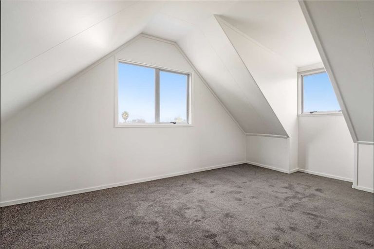 Photo of property in 1/24 Solveig Place, Randwick Park, Auckland, 2105