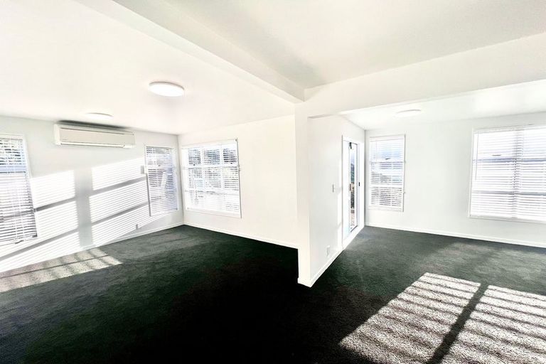 Photo of property in 6c Ahuriri Street, Strathmore Park, Wellington, 6022