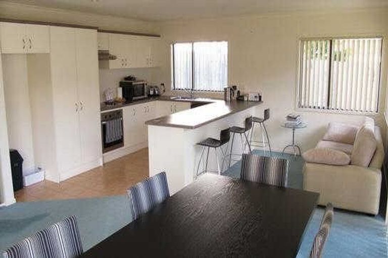 Photo of property in 30 Mahoney Drive, Albany, Auckland, 0632