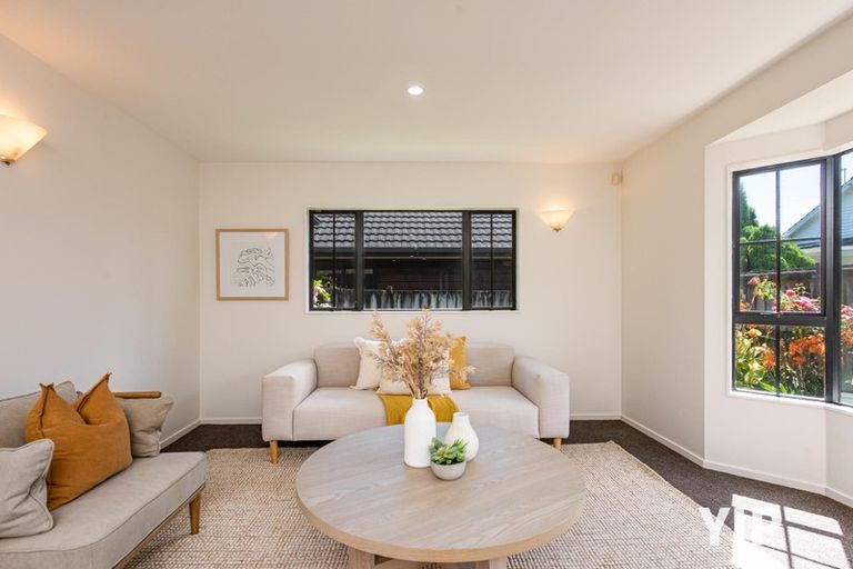 Photo of property in 3/10 Pohutukawa Street, Woburn, Lower Hutt, 5010