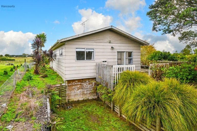 Photo of property in 810 Kingseat Road, Kingseat, Papakura, 2580