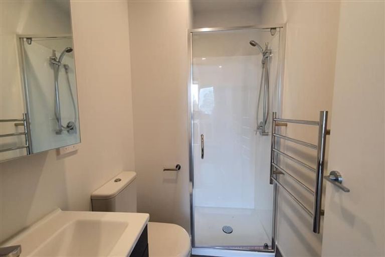 Photo of property in 1824 Great North Road, Avondale, Auckland, 1026