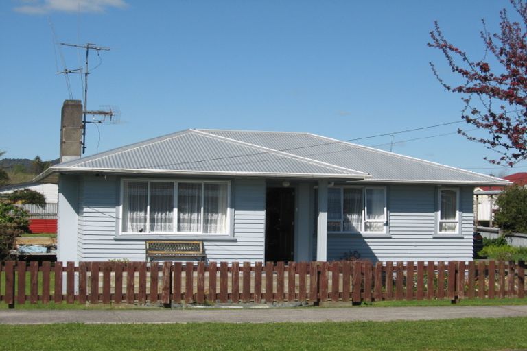 Photo of property in 190 Hakanoa Street, Huntly, 3700
