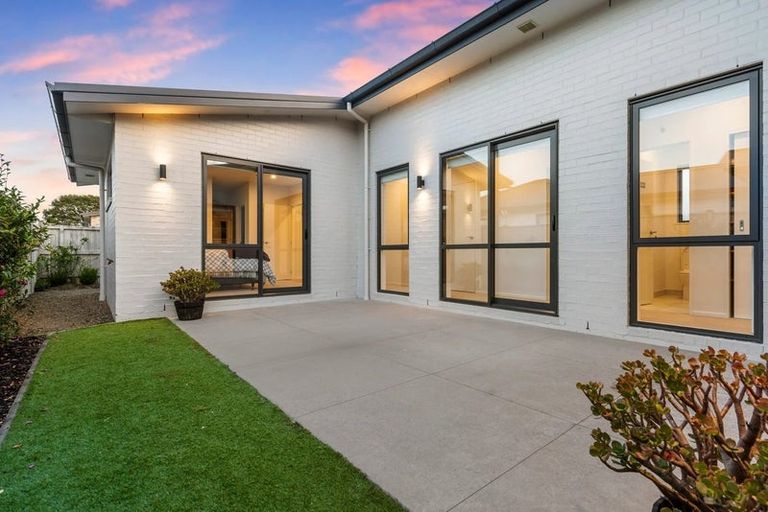 Photo of property in 72 Te Napi Drive, Takanini, 2112