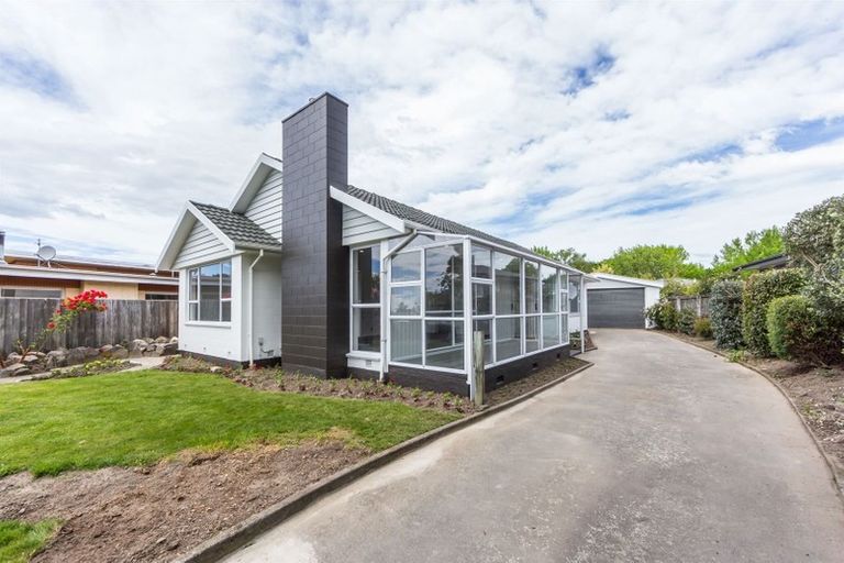 Photo of property in 11 Ansonby Street, Russley, Christchurch, 8042