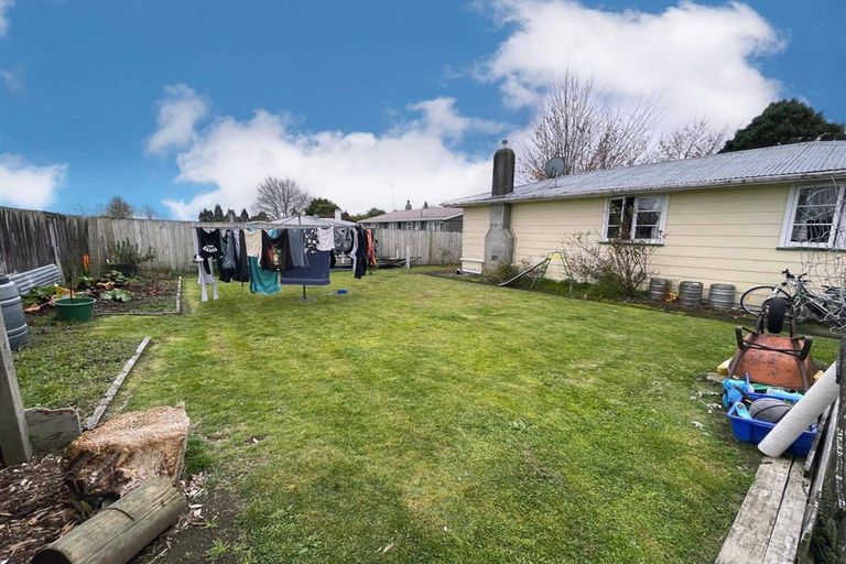 Photo of property in 261 Balmoral Drive, Tokoroa, 3420