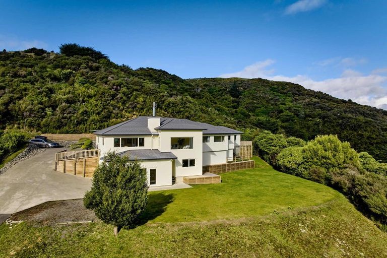 Photo of property in 999 Moonshine Road, Judgeford, Porirua, 5381