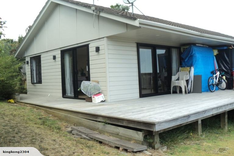 Photo of property in 8a Diosma Place, Botany Downs, Auckland, 2010