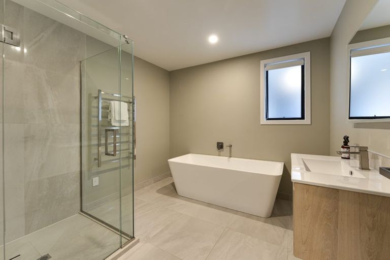 Photo of property in 114 Stalker Road, Lower Shotover, Queenstown, 9304