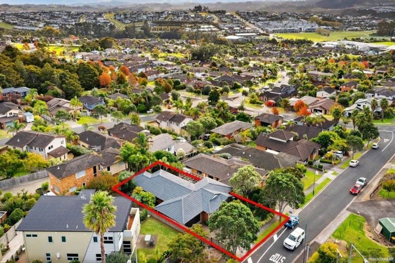 Photo of property in 4 Jelas Road, Red Beach, 0932