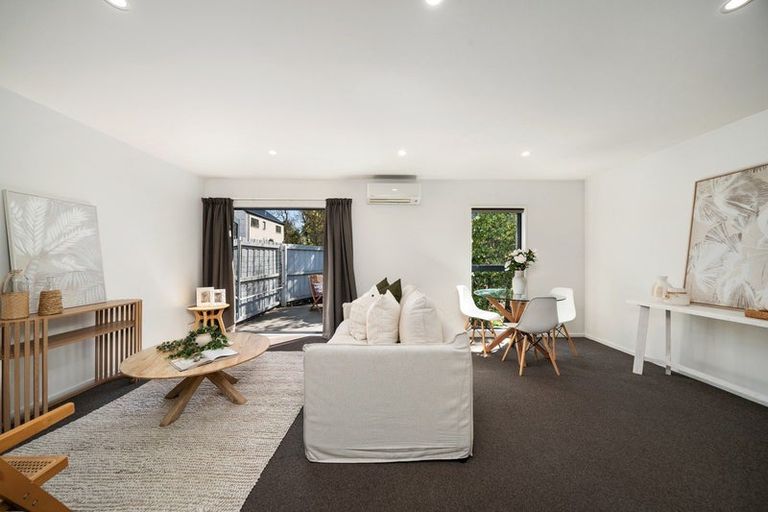 Photo of property in Cornwall Gardens, 1/27 Cornwall Street, St Albans, Christchurch, 8014