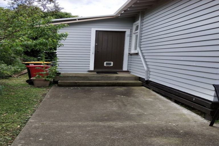 Photo of property in 3 Clyde Street, Levin, 5510
