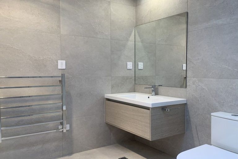 Photo of property in 21 Ringa Matau Road, Hobsonville, Auckland, 0616