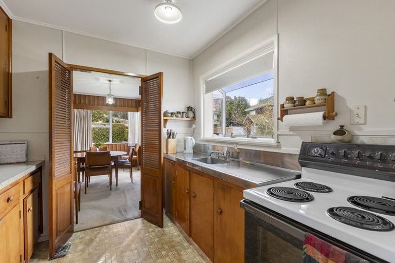 Photo of property in 127 Moore Street, Hillcrest, Auckland, 0627