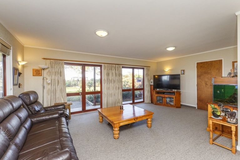 Photo of property in 136 Pharazyn Road, Feilding, 4777