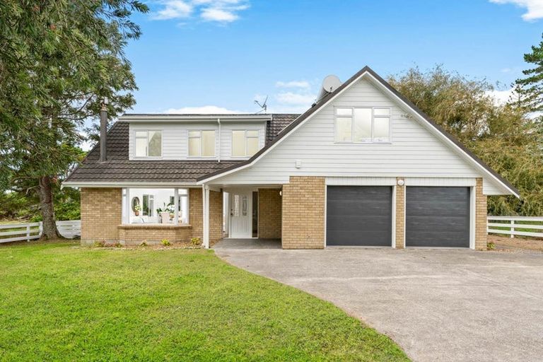 Photo of property in 37 Green Road, Dairy Flat, Albany, 0792