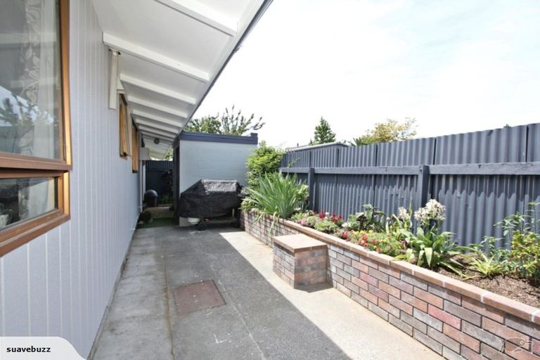 Photo of property in 2/20 Russell Road, Marewa, Napier, 4110