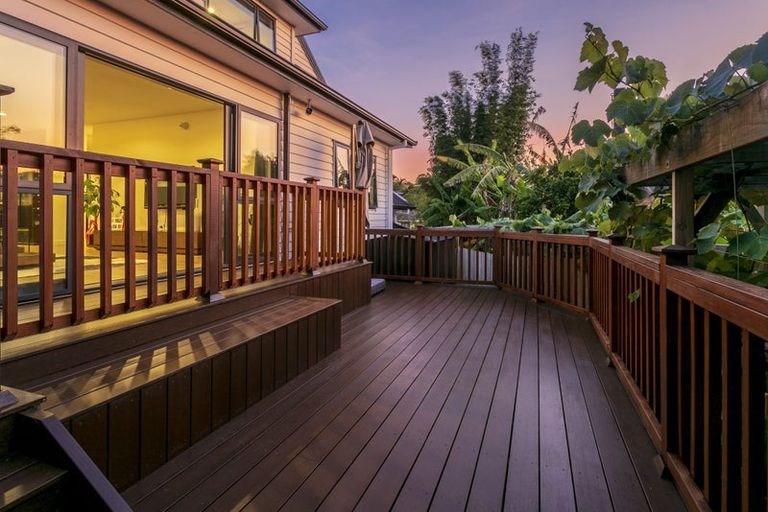 Photo of property in 29a Arrow Road, Forrest Hill, Auckland, 0620