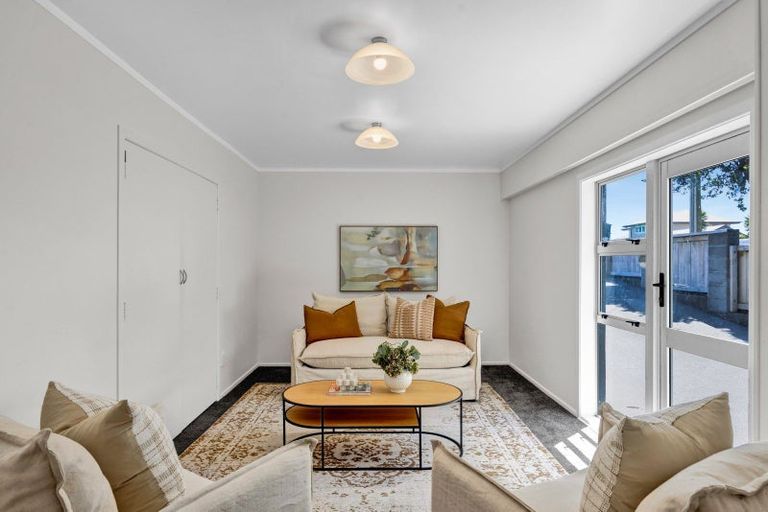 Photo of property in 16 Puni Street, Fitzroy, New Plymouth, 4312