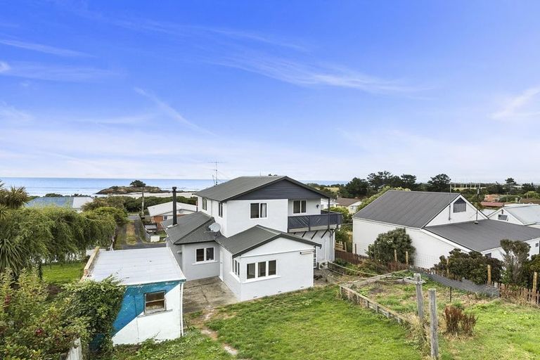 Photo of property in 996 Brighton Road, Brighton, Dunedin, 9035