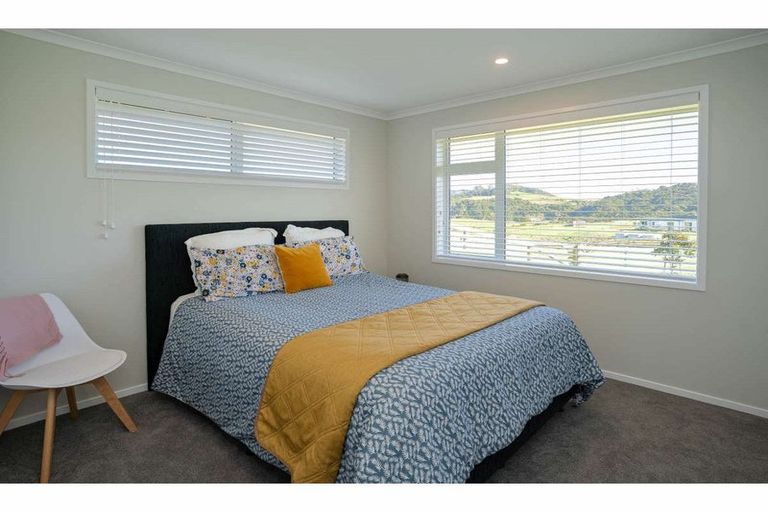 Photo of property in 7 Fernbird Grove, Kerikeri, 0294
