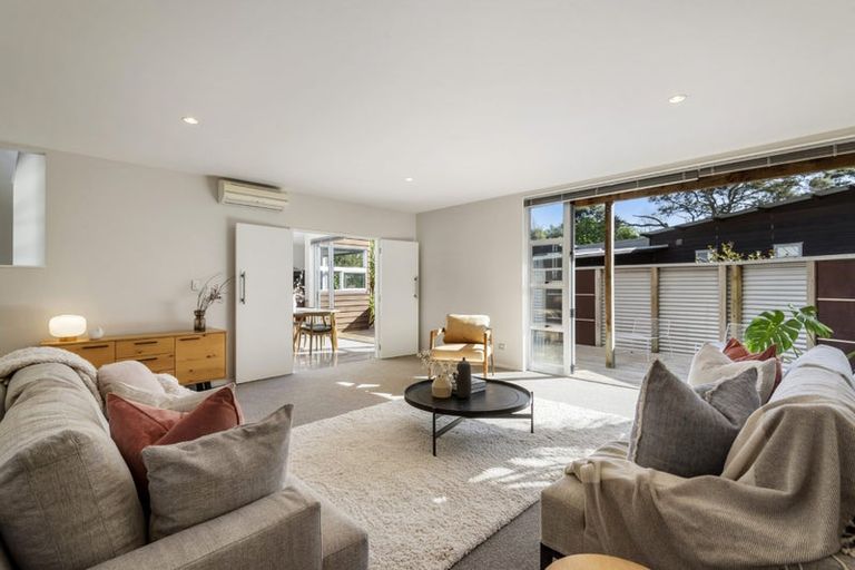 Photo of property in 6 Zion Road, Birkenhead, Auckland, 0626