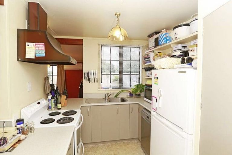 Photo of property in 1a Page Place, Hamilton East, Hamilton, 3216