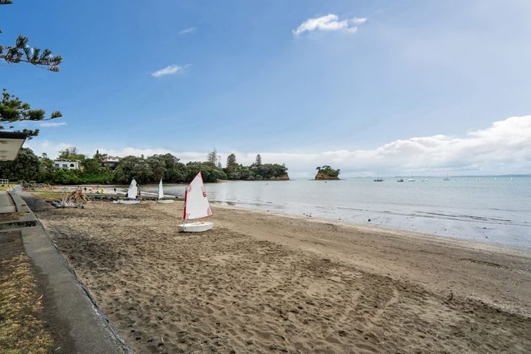Photo of property in 24b Killarney Avenue, Torbay, Auckland, 0630