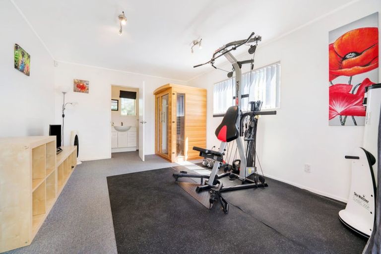 Photo of property in 68 Andrew Road, Howick, Auckland, 2010