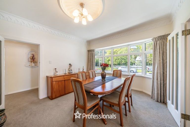 Photo of property in 32 Birdwood Road, Waterloo, Lower Hutt, 5011