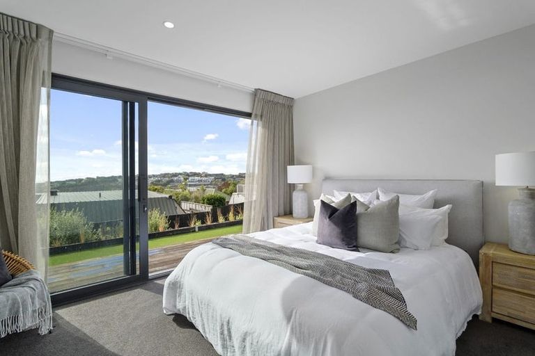 Photo of property in 3 Selleck Street, Mount Pleasant, Christchurch, 8081