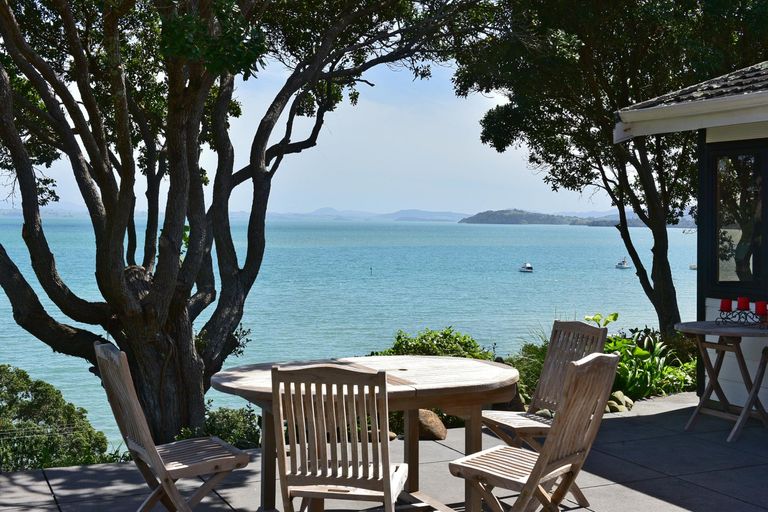 Photo of property in 1993 Whangarei Heads Road, Whangarei Heads, Whangarei, 0174