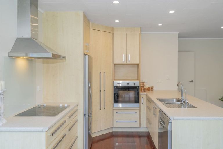 Photo of property in 15a Diamond Drive, Tairua, 3508