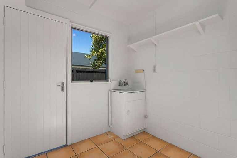 Photo of property in 409 Gloucester Street, Taradale, Napier, 4112
