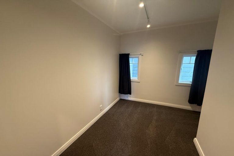 Photo of property in 42 Colombo Street, Newtown, Wellington, 6021