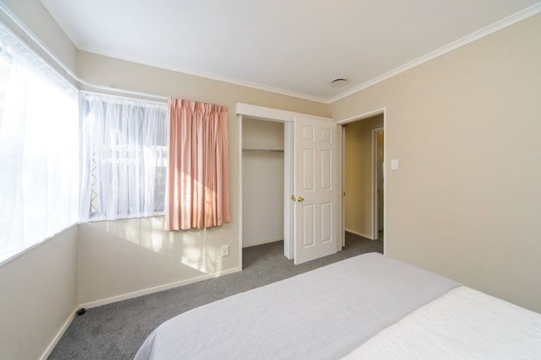 Photo of property in 45 Manapouri Crescent, Hokowhitu, Palmerston North, 4410