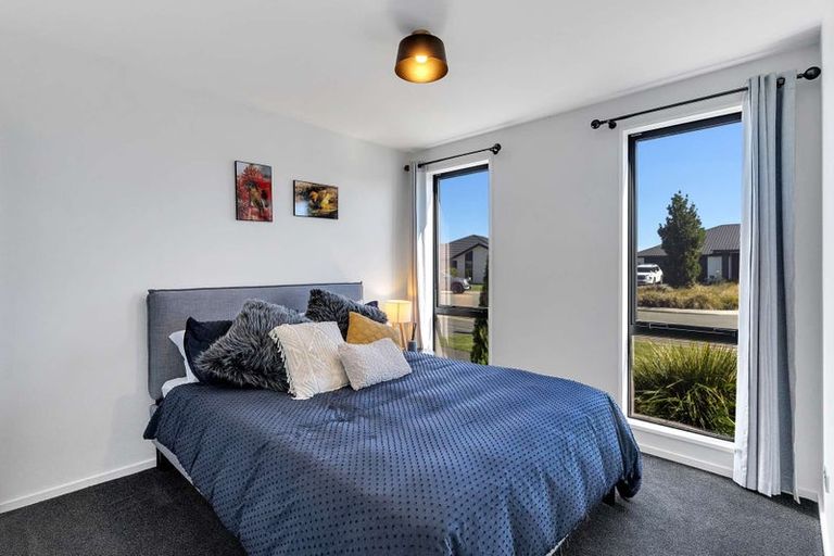 Photo of property in 4 Crest Place, Rolleston, 7615