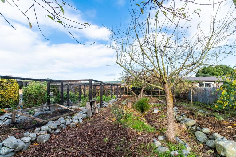 Photo of property in 51 Campbell Street, Geraldine, 7930