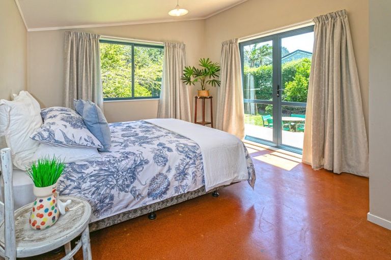 Photo of property in 35 Michelle Lane, Hahei, Whitianga, 3591