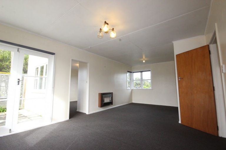Photo of property in 135 College Street, Awapuni, Palmerston North, 4412