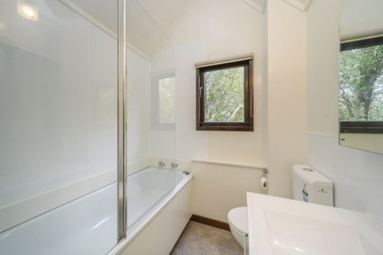 Photo of property in 45 Manuka Street, Hokowhitu, Palmerston North, 4410